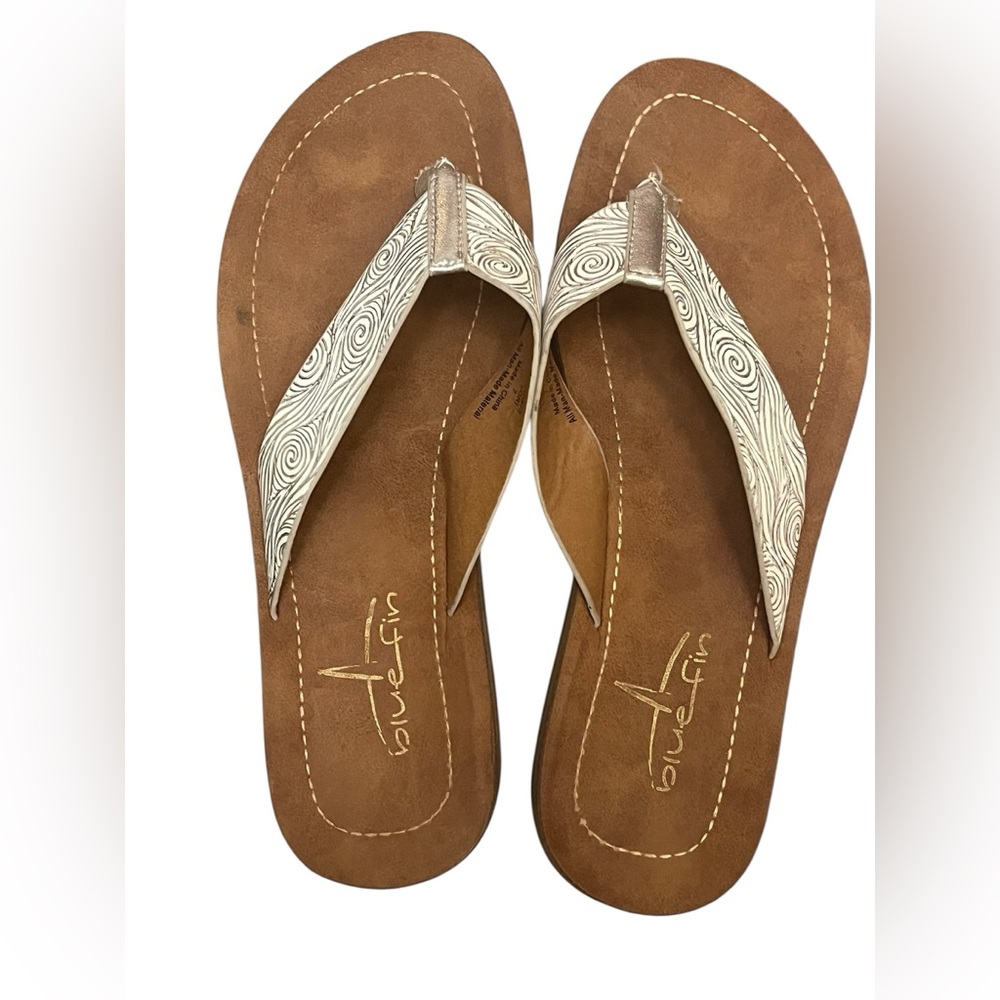 Bluefin Women's Brown Suede Flip Flop Sandals with Cream Swirl Straps